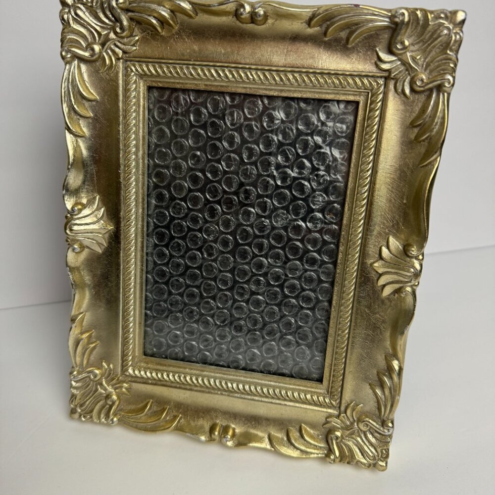 Picture Frame 7.75" x 9.5"